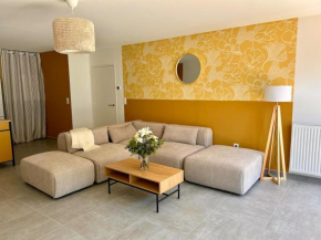 Grand appartement neuf à 150m de la plage du Platin